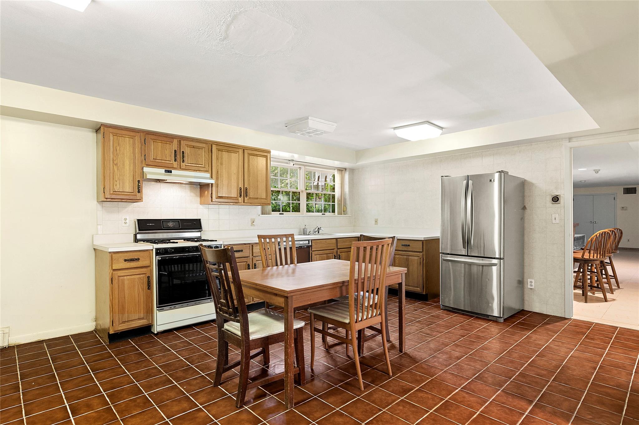 14 Pheasant Hill Lane, Old Brookville, NY 11545