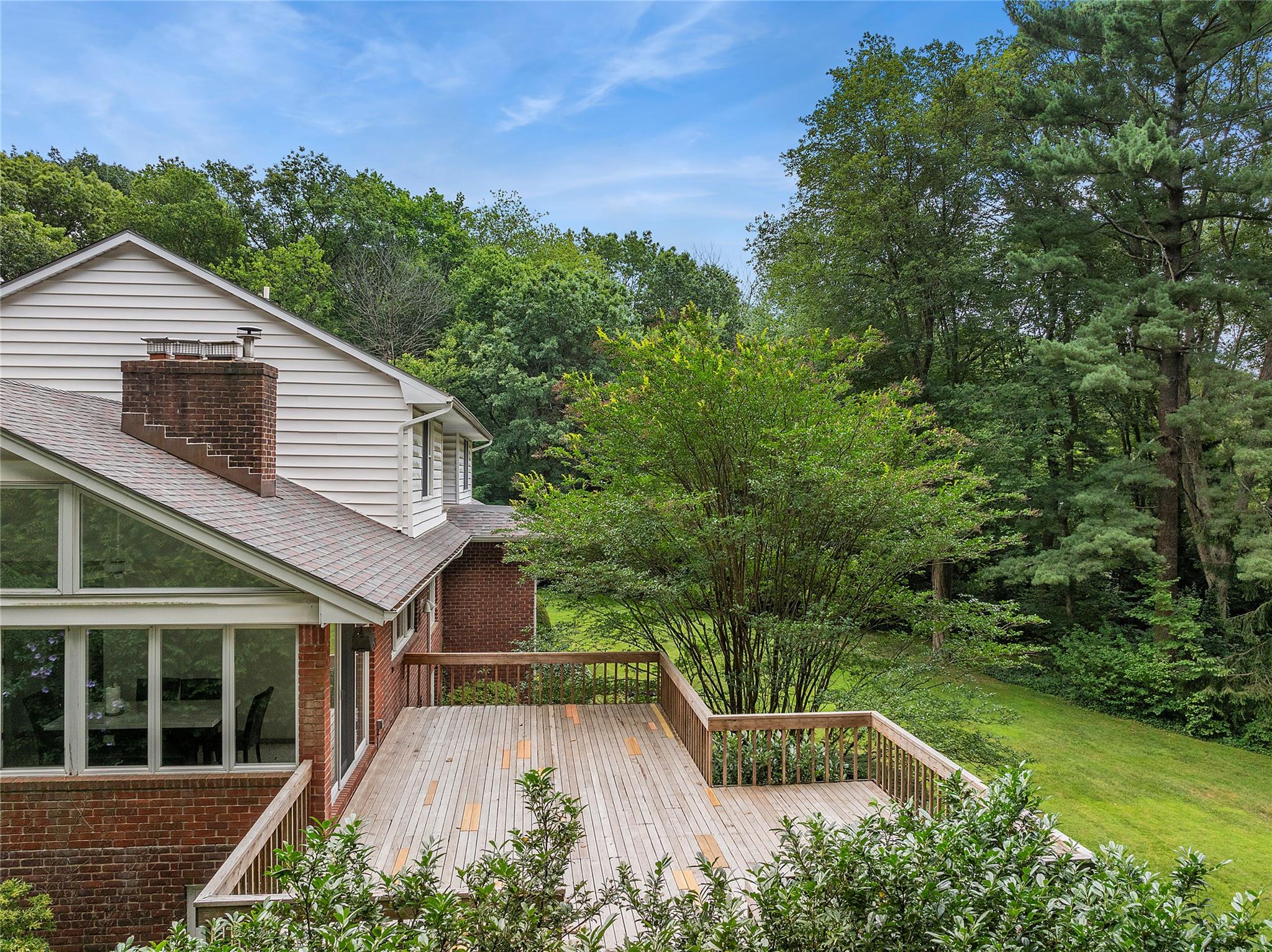 14 Pheasant Hill Lane, Old Brookville, NY 11545