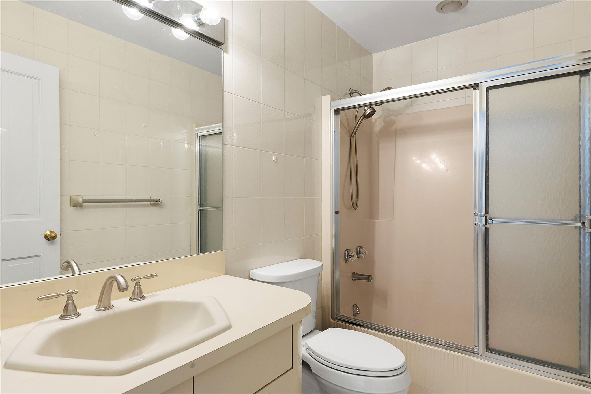 14 Pheasant Hill Lane, Old Brookville, NY 11545