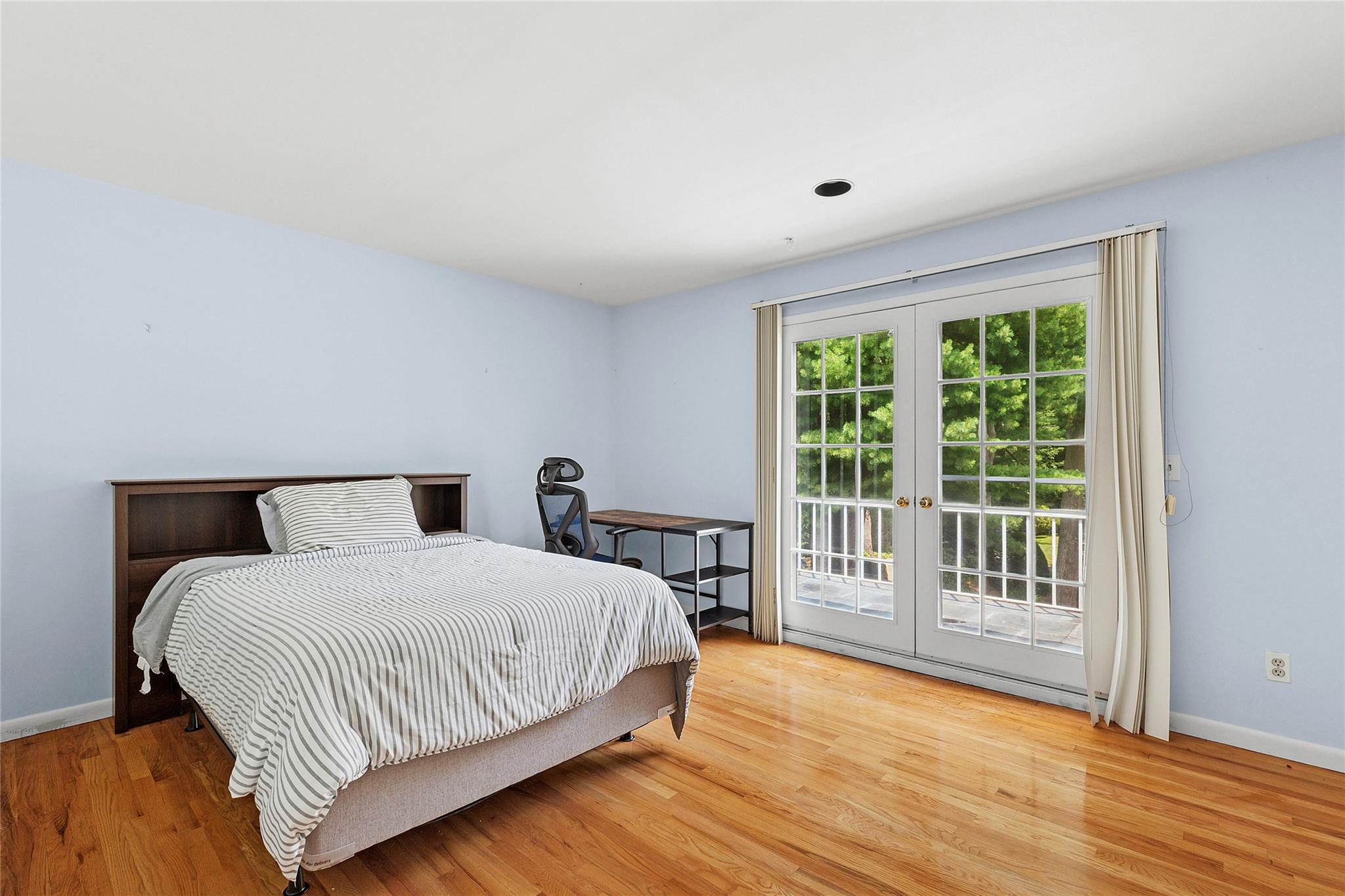 14 Pheasant Hill Lane, Old Brookville, NY 11545