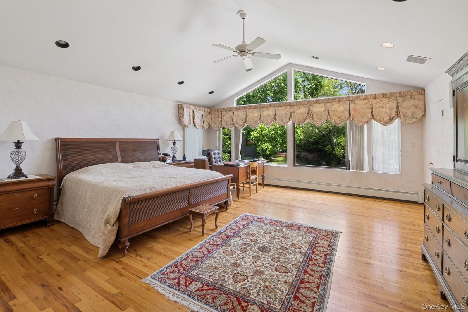 328 W Ivy Hill Road, Woodsburgh, NY 11598