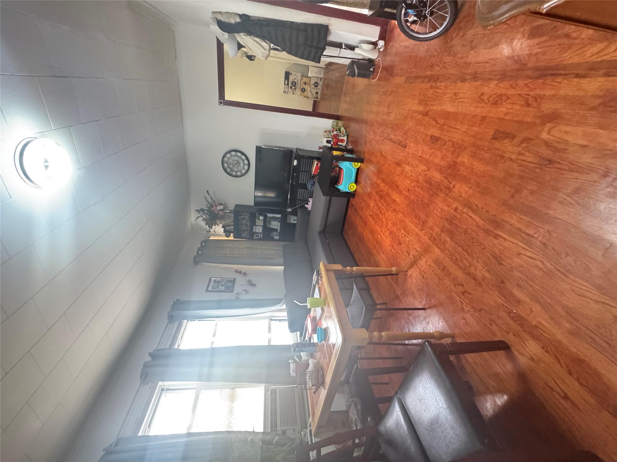 88-16 85th Street, Woodhaven, NY 11421