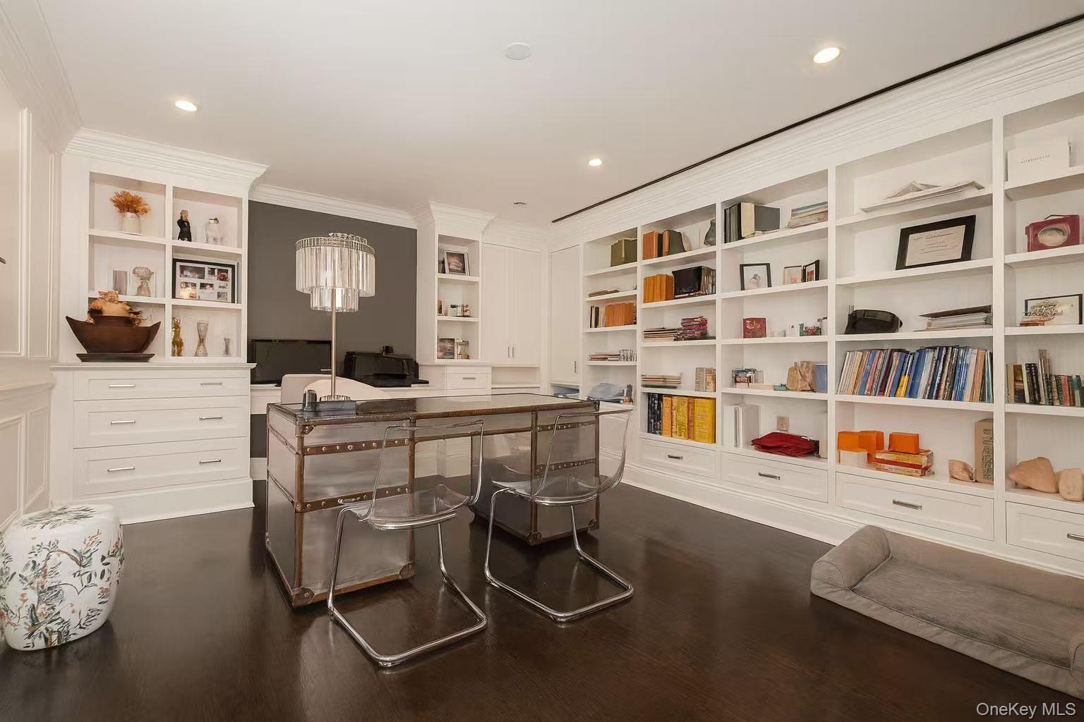 26 Birchdale Lane, Port Washington, NY 11050