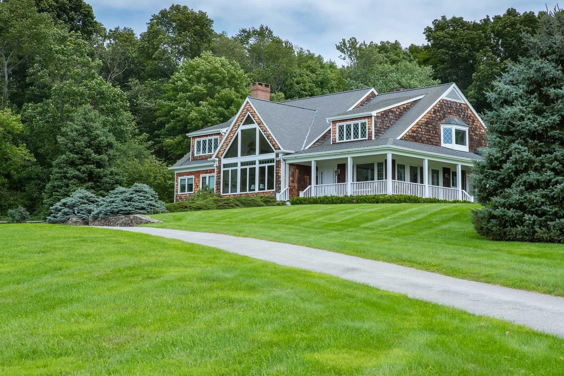 72 N Mabbettsville Road, Millbrook, NY 12545