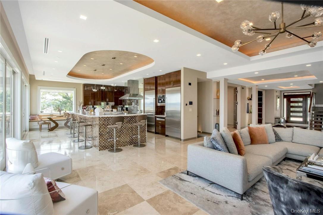 74 River Road, Nyack, NY 10960