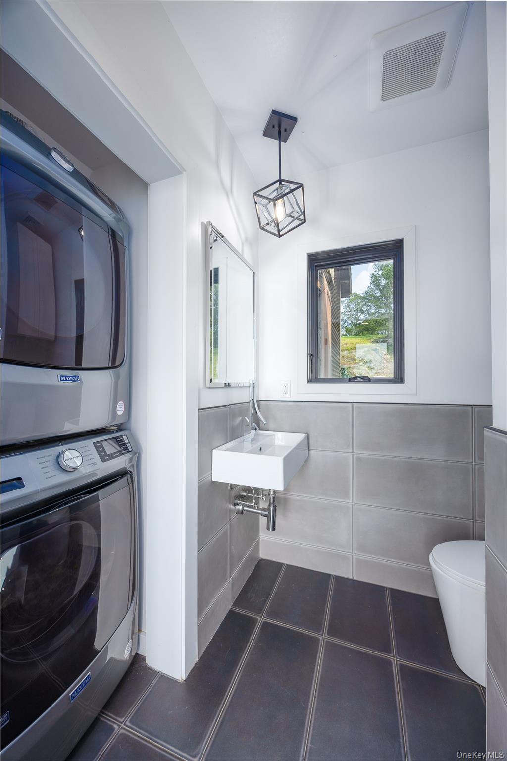 401 Woodmont Road, Hopewell Junction, NY 12533