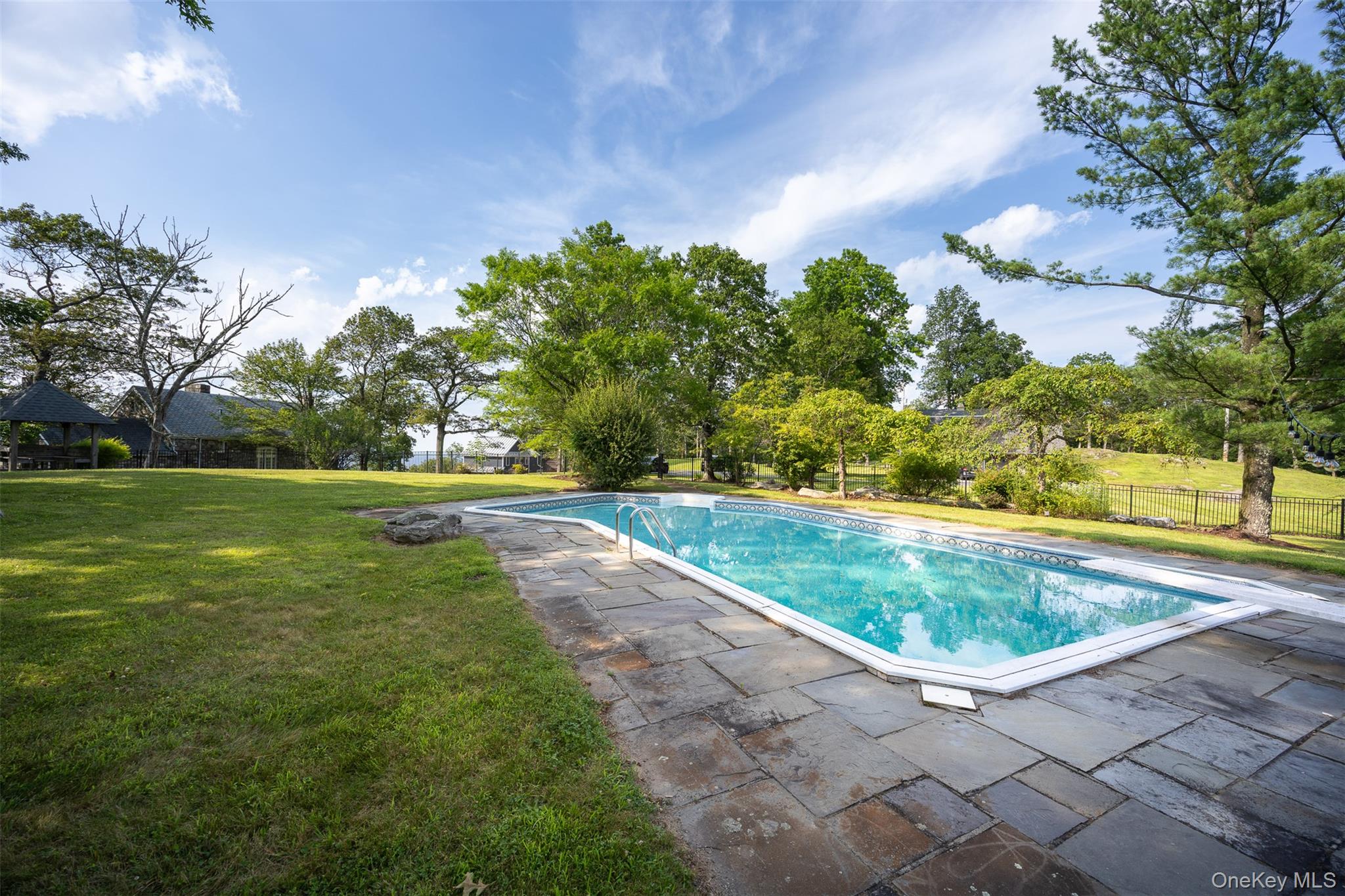 401 Woodmont Road, Hopewell Junction, NY 12533