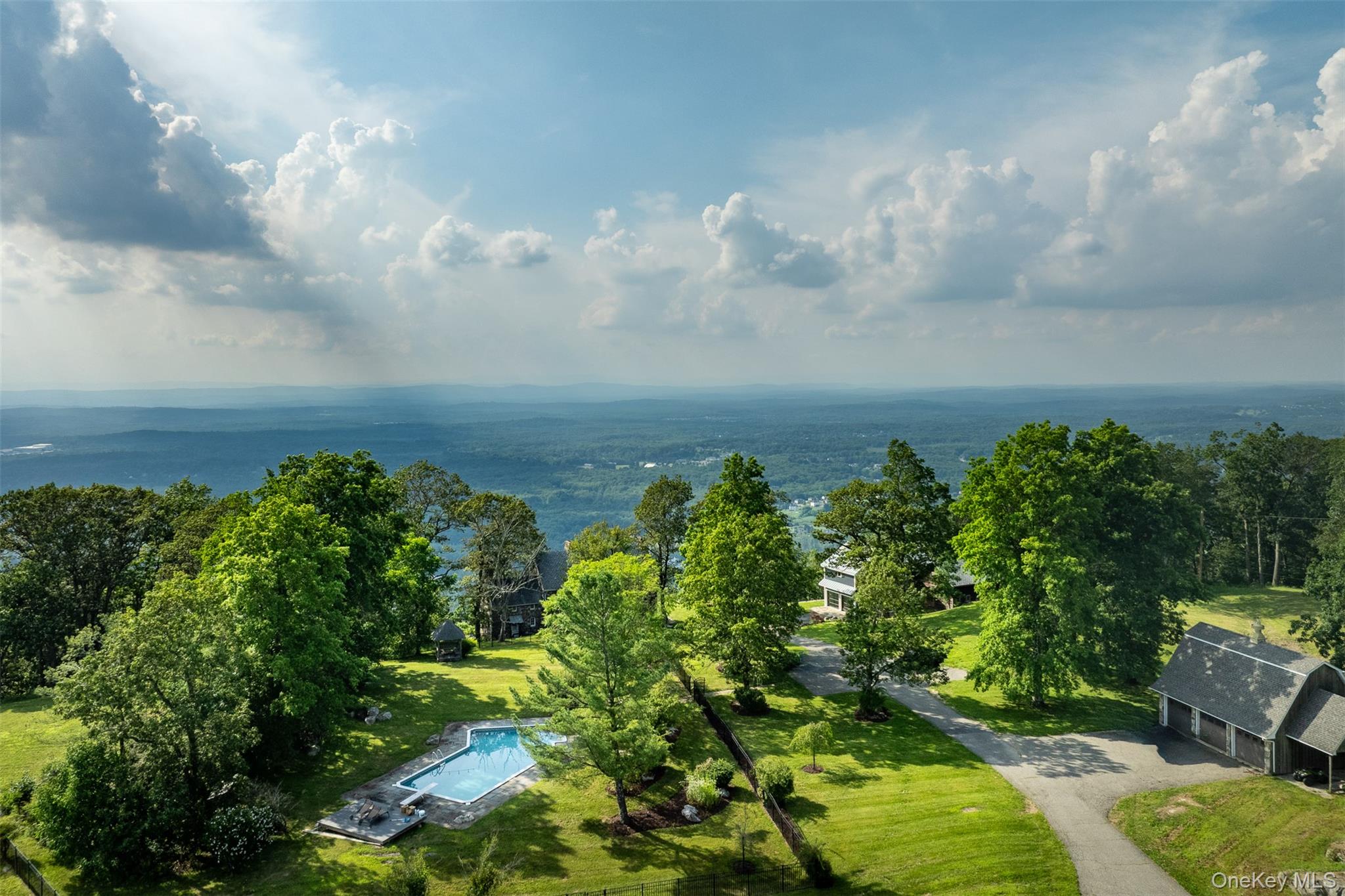 401 Woodmont Road, Hopewell Junction, NY 12533