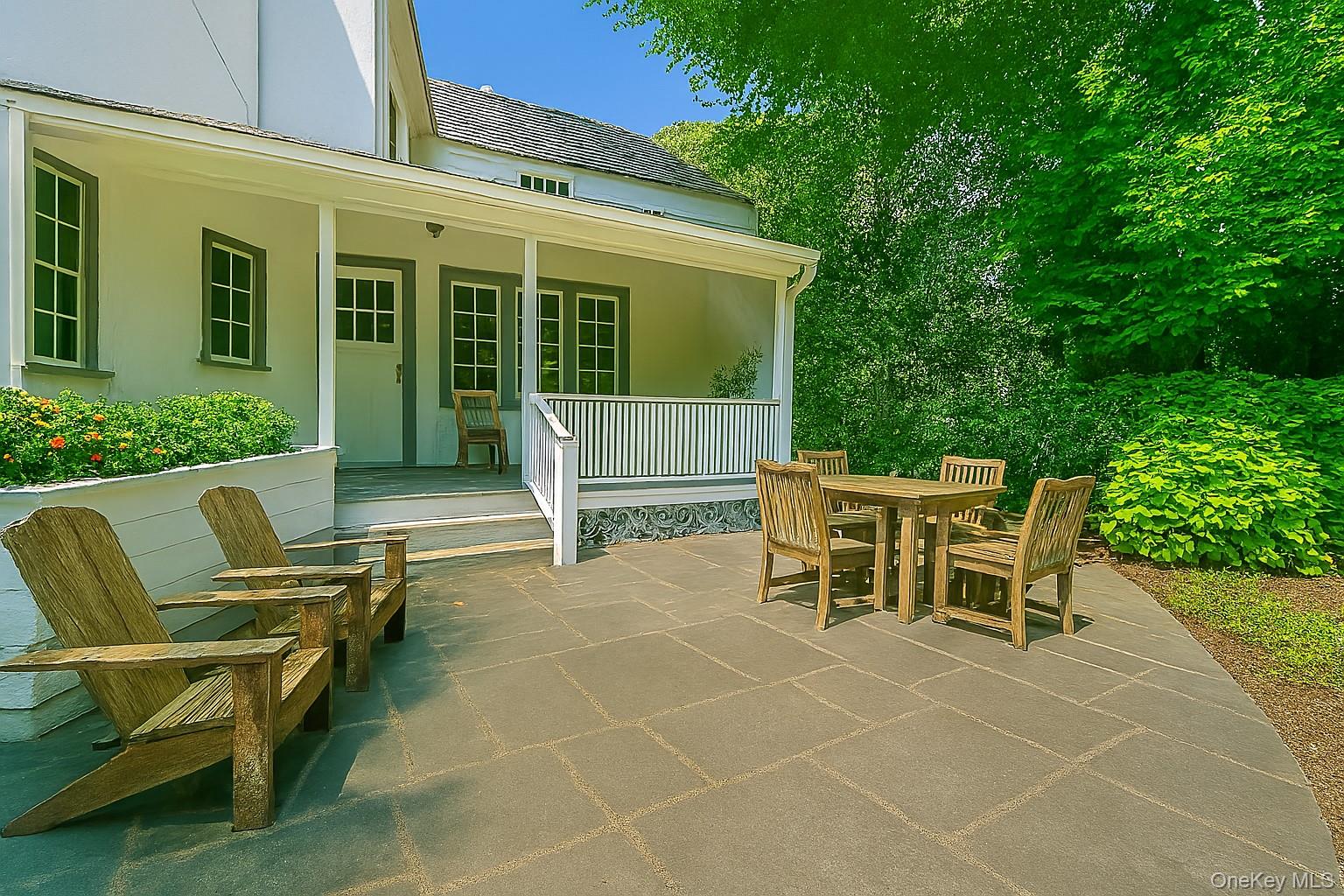 4 Villa Lane, Larchmont, NY 10538