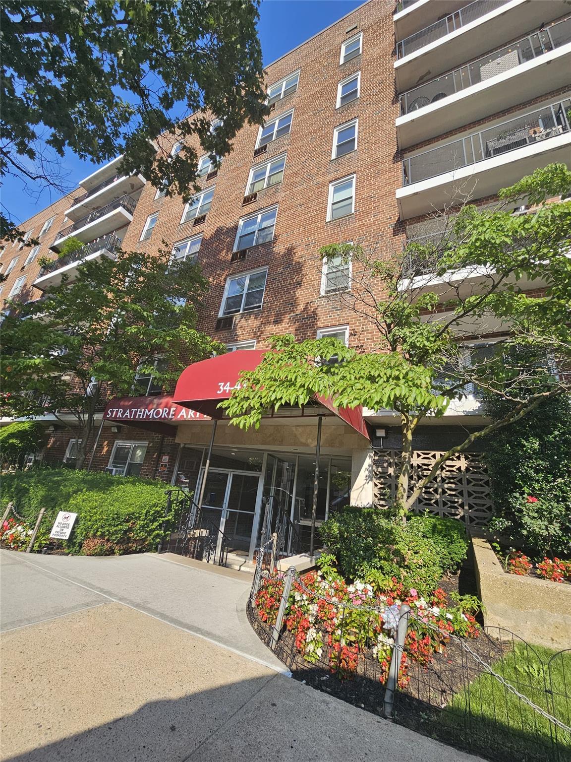 34-43 60 Street unit # #1k, Woodside, NY 11377