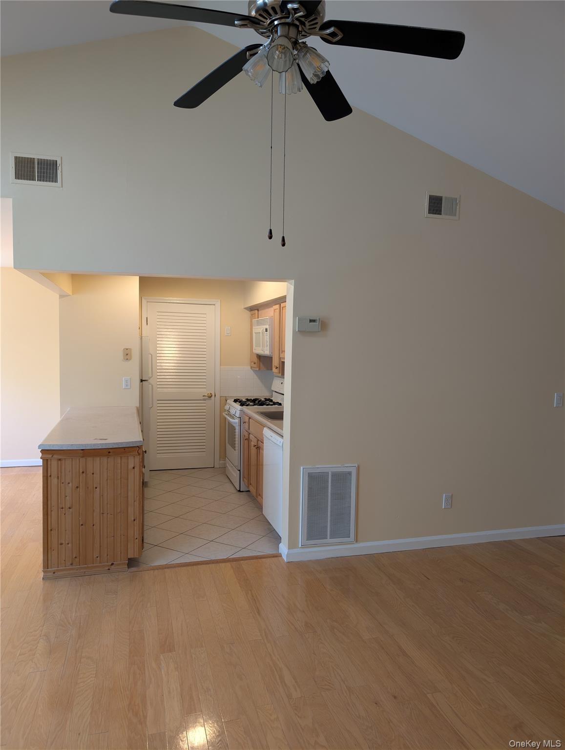 1024 Washington Green, New Windsor, NY 12553