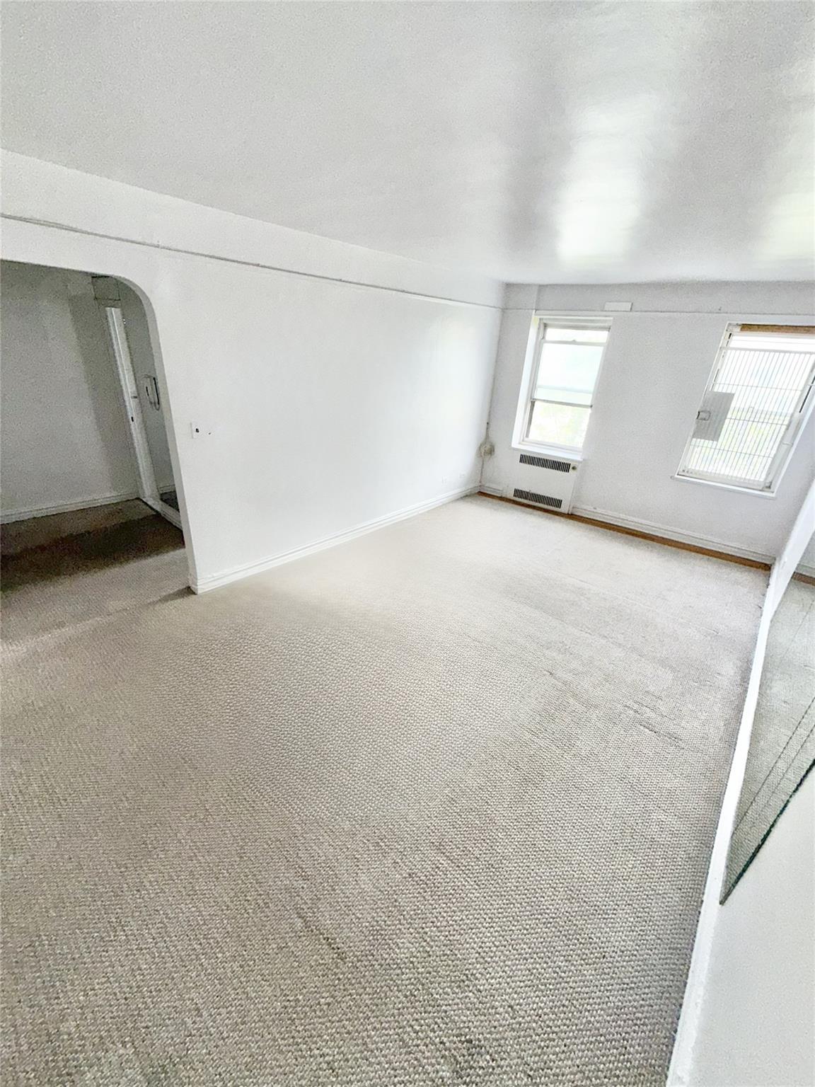 61-41 Saunders Street # B44, Rego Park, NY 11374