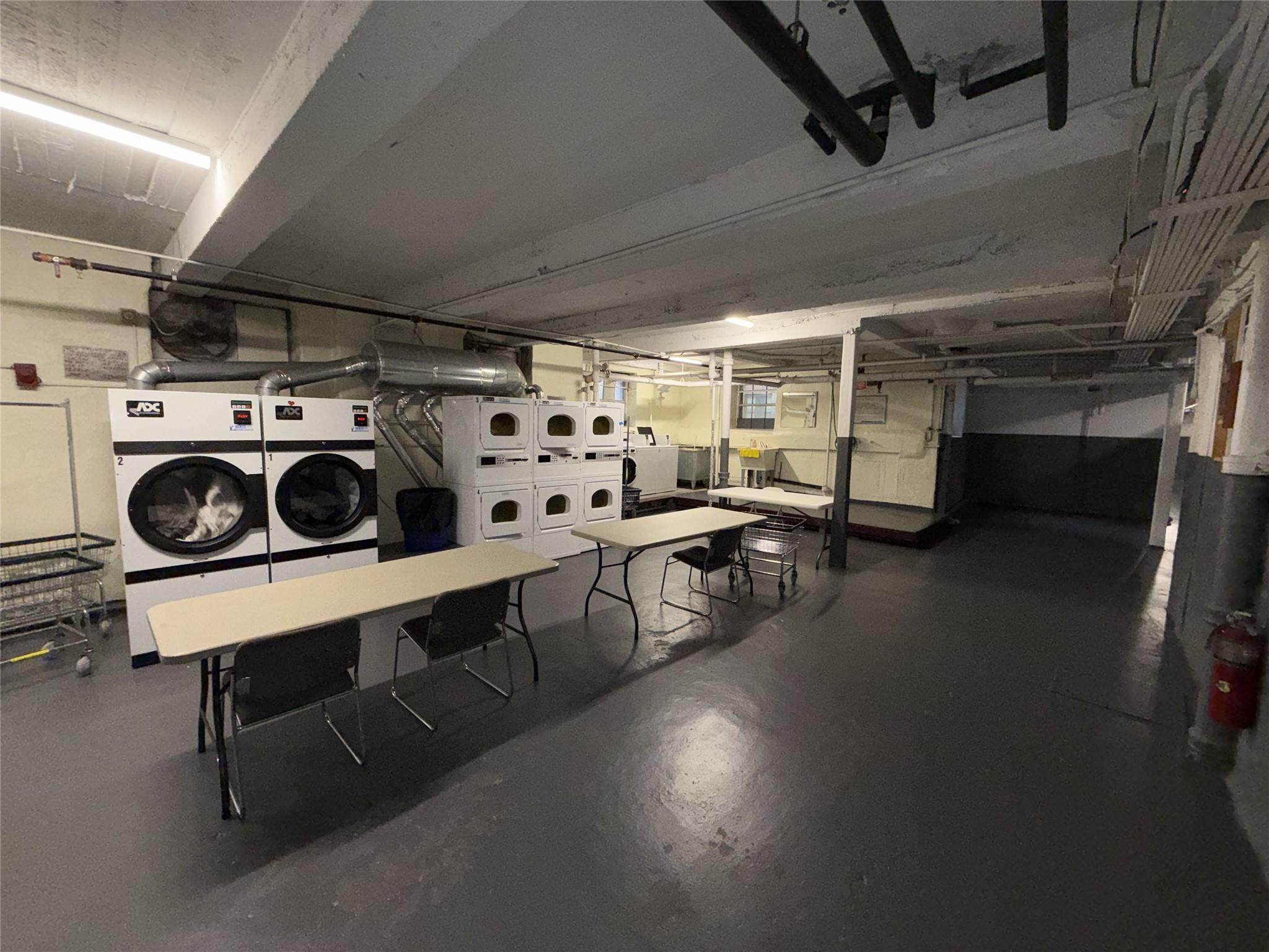 61-41 Saunders Street # B44, Rego Park, NY 11374