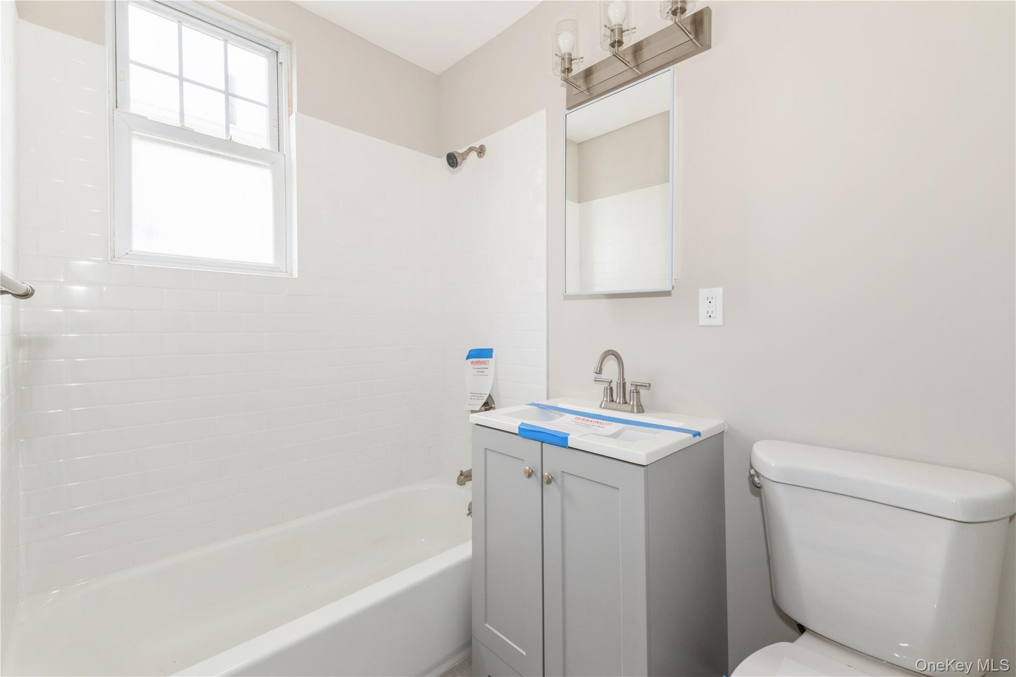 194-56 Murdock Avenue, Saint Albans, NY 11412