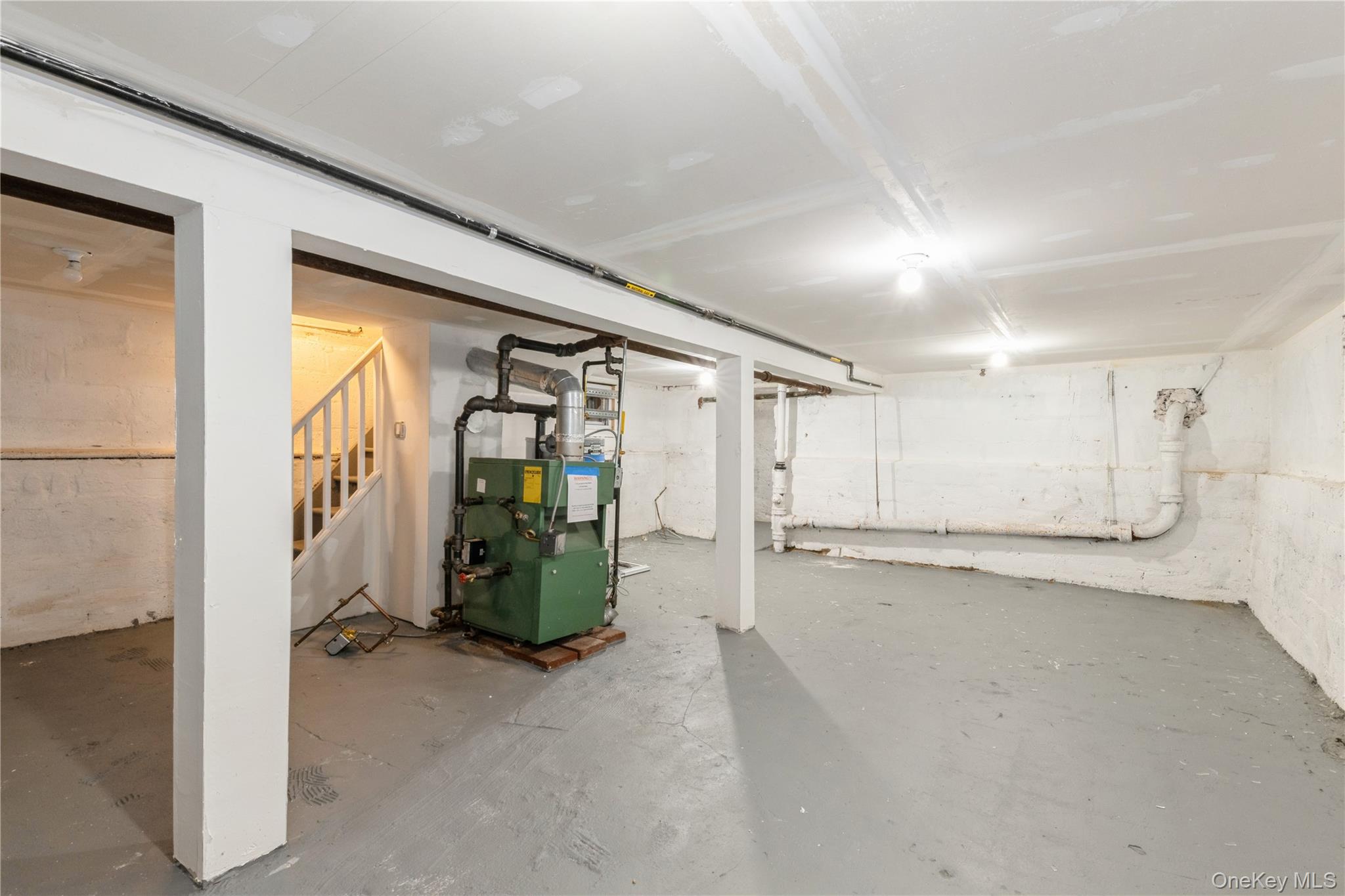 194-56 Murdock Avenue, Saint Albans, NY 11412