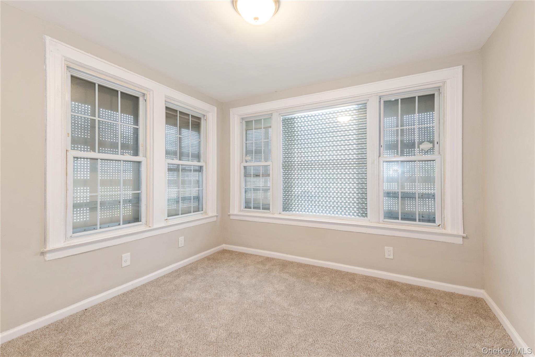 194-56 Murdock Avenue, Saint Albans, NY 11412
