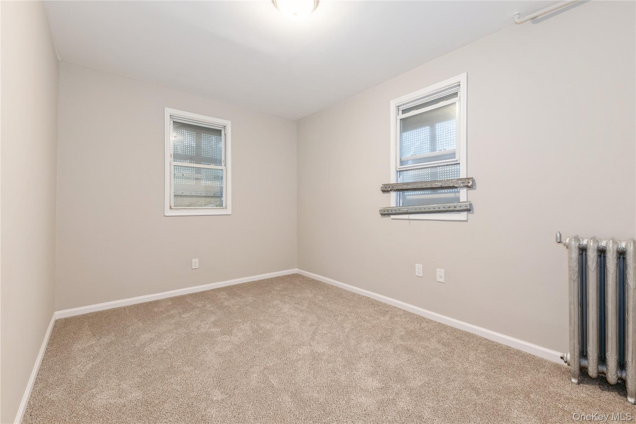 194-56 Murdock Avenue, Saint Albans, NY 11412