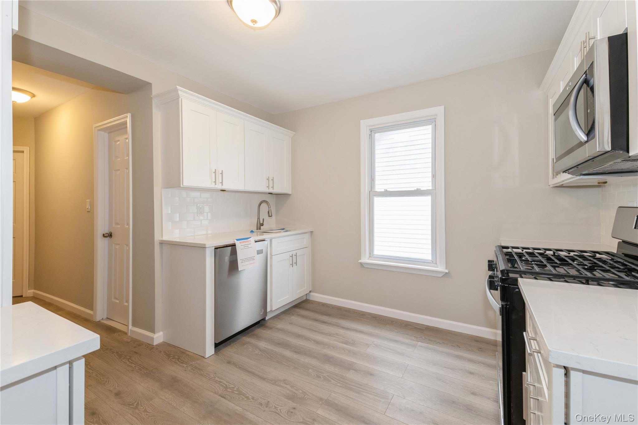 194-56 Murdock Avenue, Saint Albans, NY 11412