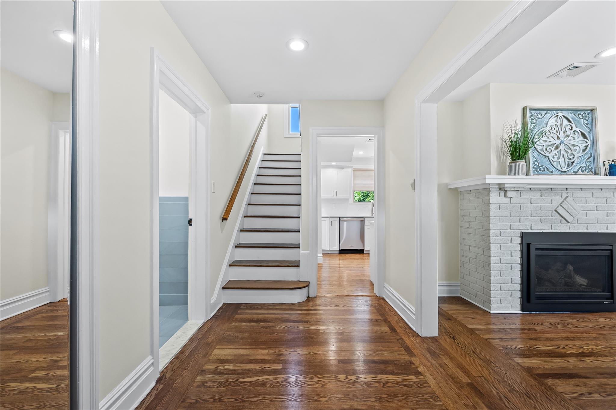 45-26 Zion Street, Little Neck, NY 11362