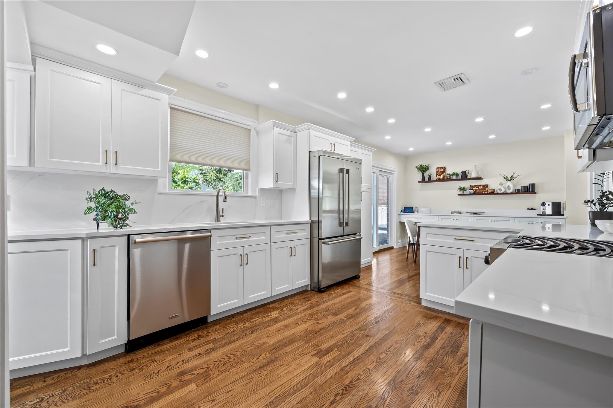 45-26 Zion Street, Little Neck, NY 11362