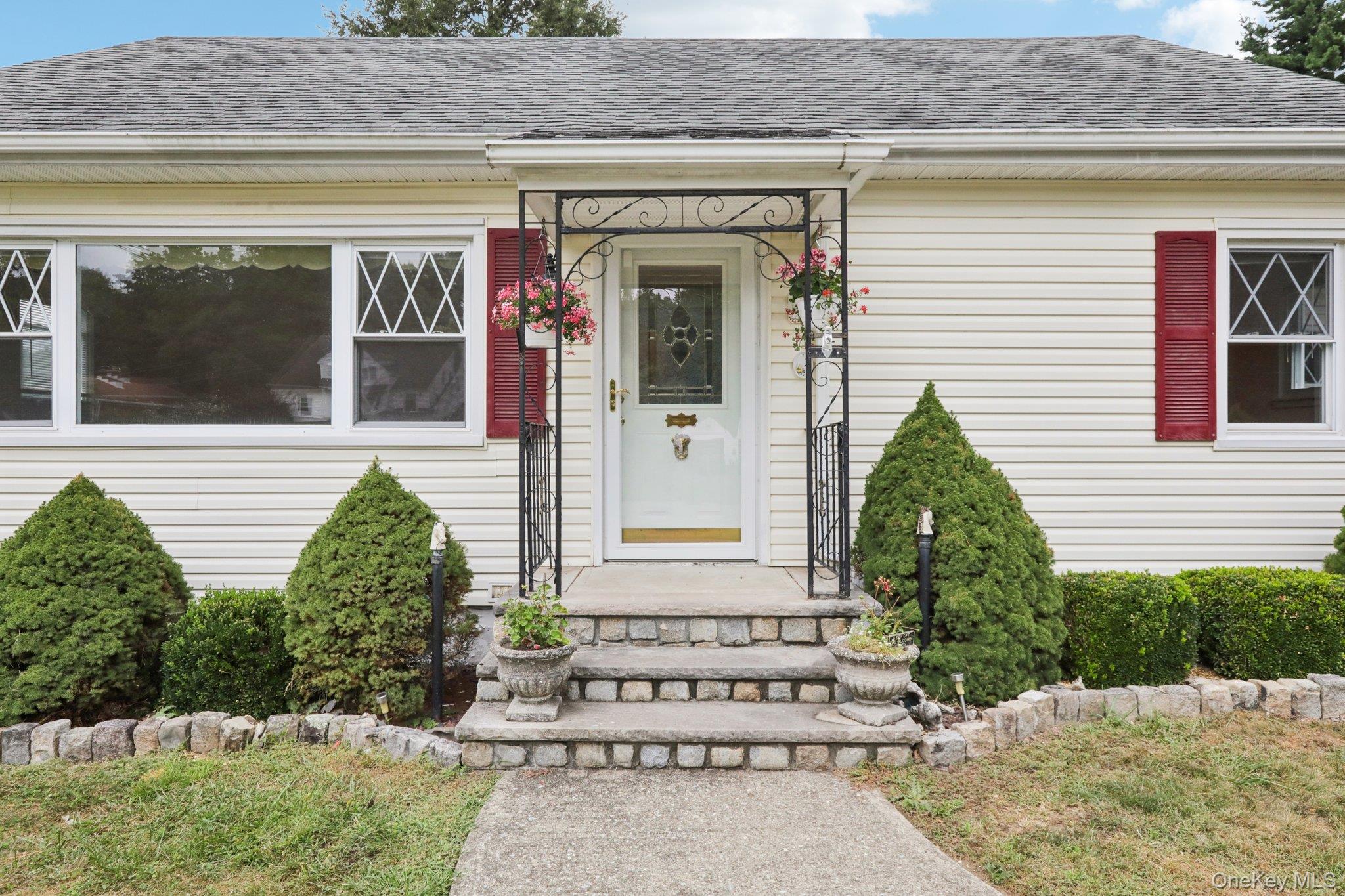 3 Fairview Drive, Warwick, NY 10990