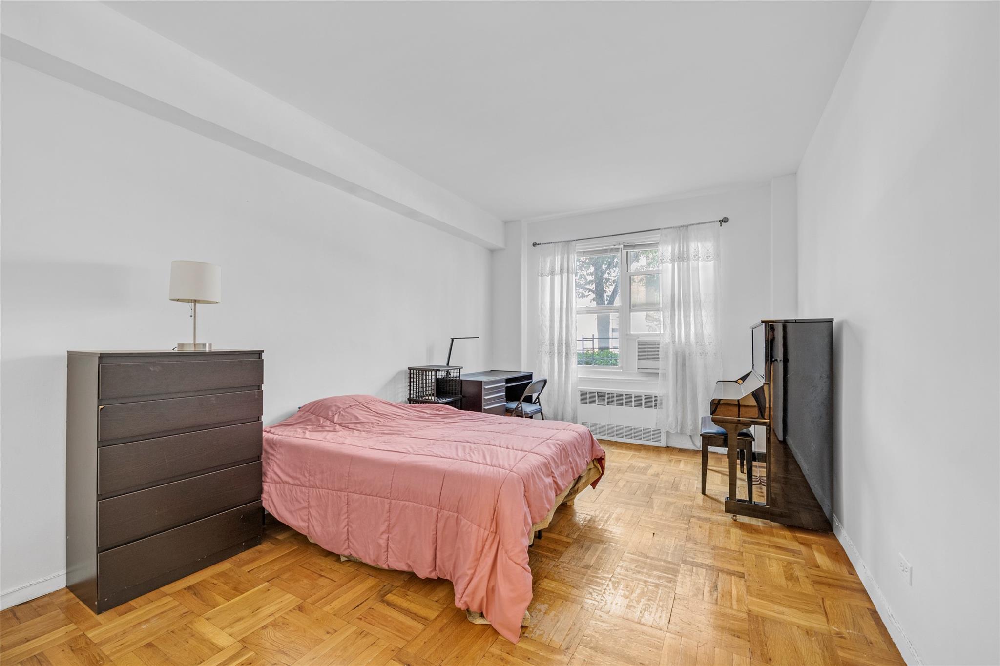 110-20 71st Road # 114, Forest Hills, NY 11375