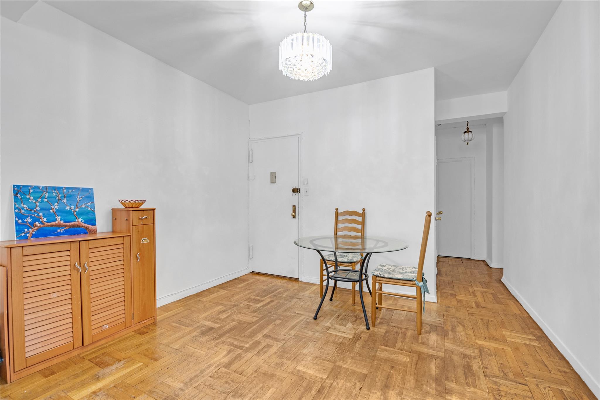 110-20 71st Road # 114, Forest Hills, NY 11375