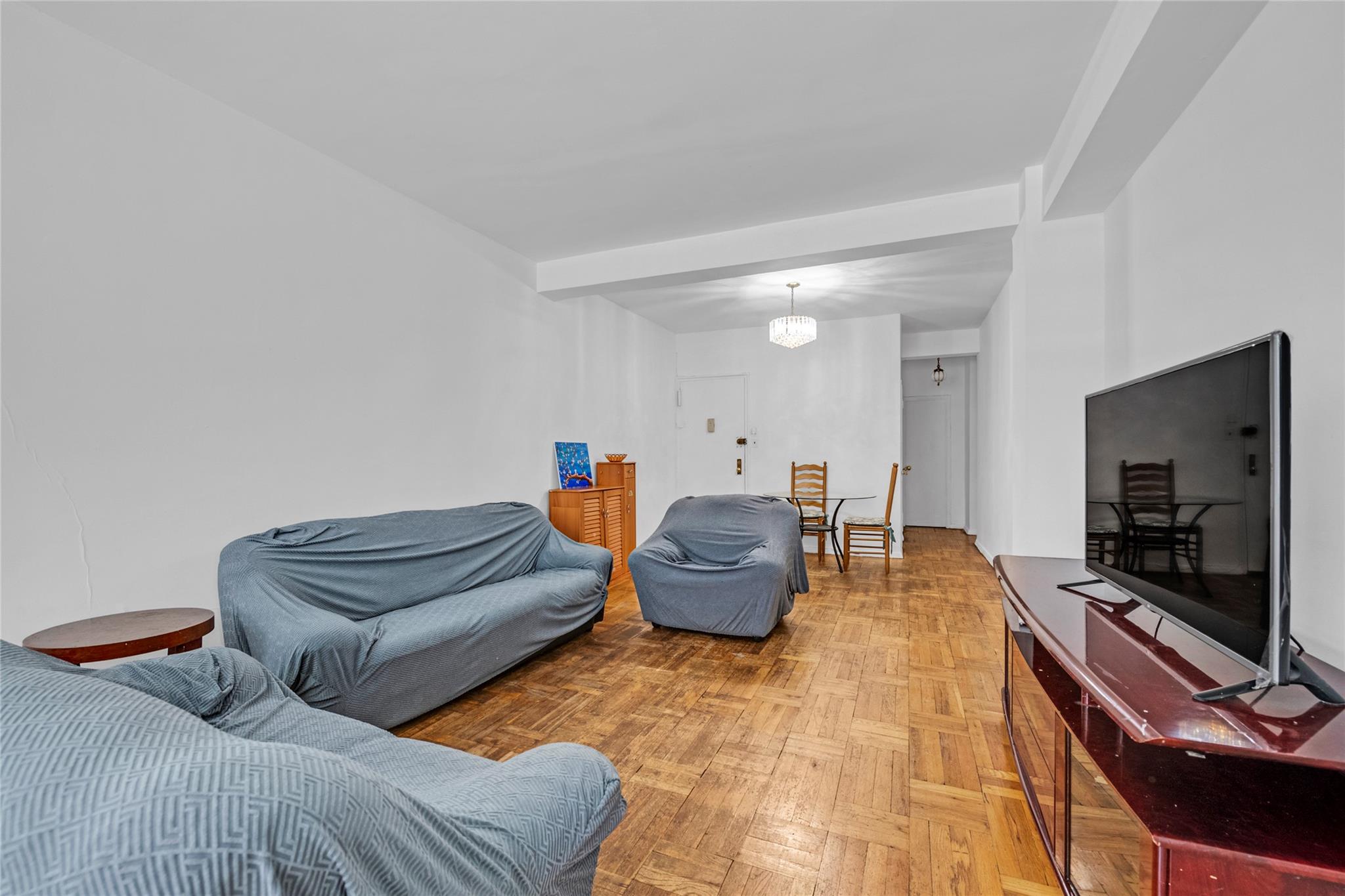 110-20 71st Road # 114, Forest Hills, NY 11375