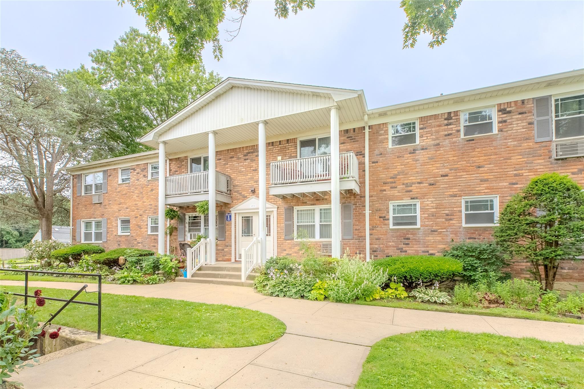 3 Fair Harbor Drive # 3, Patchogue, NY 11772