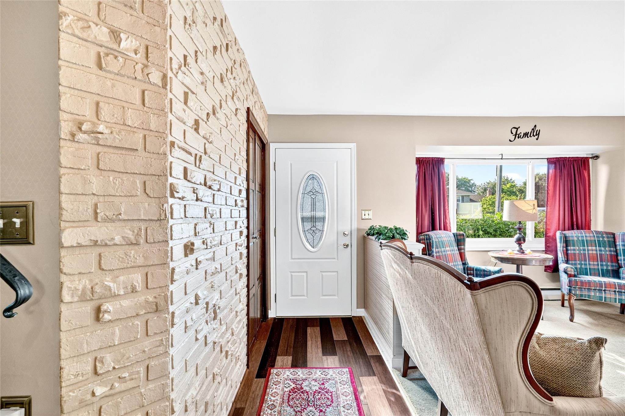 28 Terrace Avenue, Nanuet, NY 10954