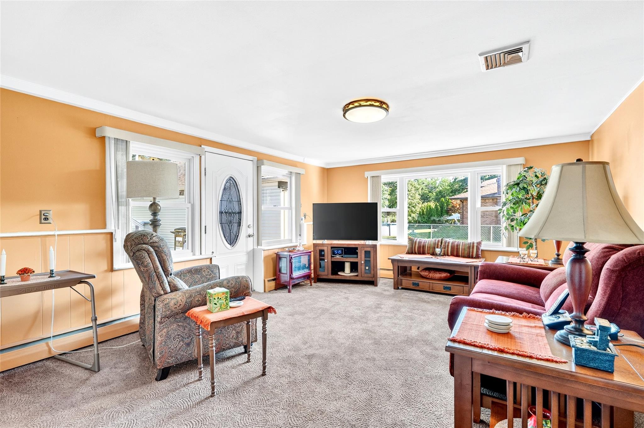 28 Terrace Avenue, Nanuet, NY 10954