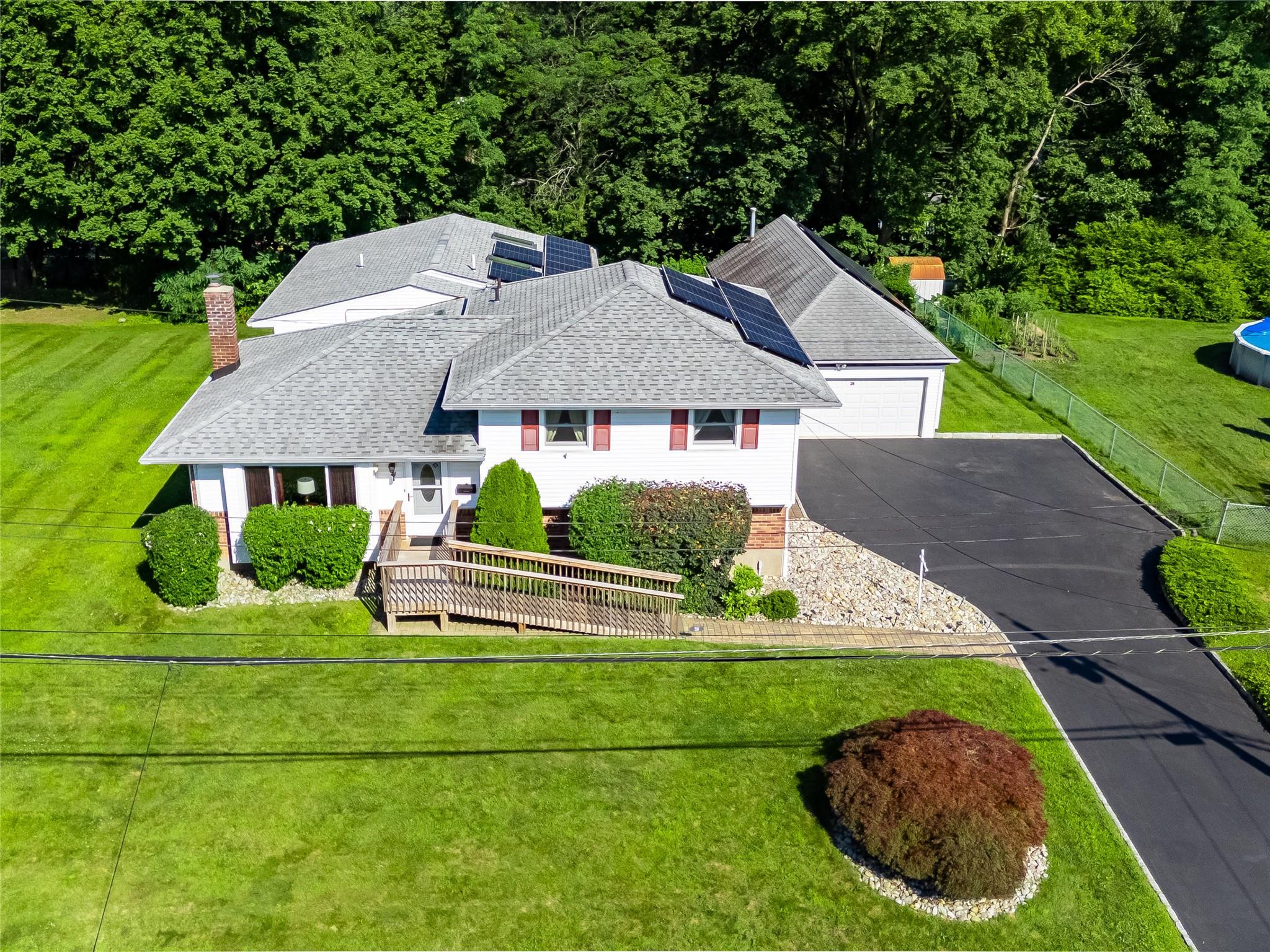 28 Terrace Avenue, Nanuet, NY 10954