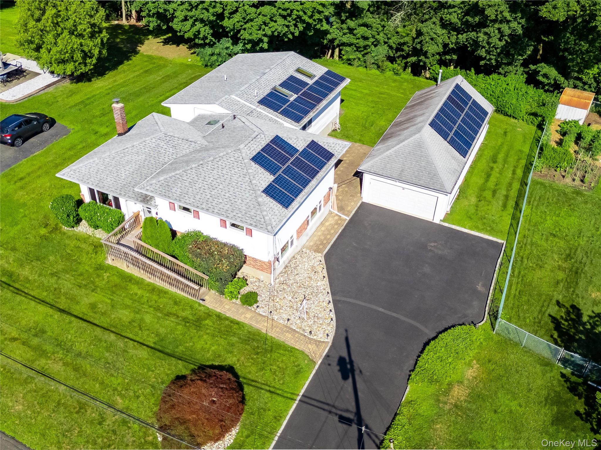 28 Terrace Avenue, Nanuet, NY 10954