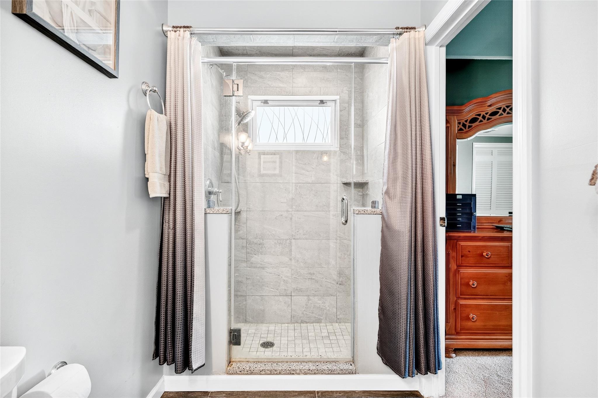 28 Terrace Avenue, Nanuet, NY 10954