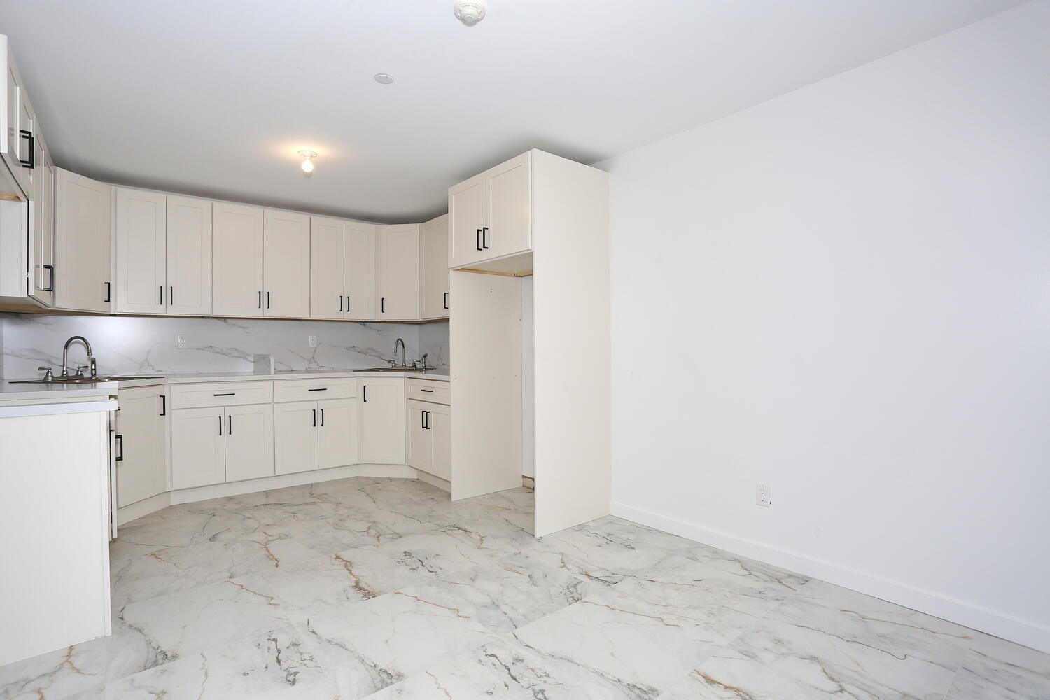 37 Ewing Avenue # 202, Spring Valley, NY 10977