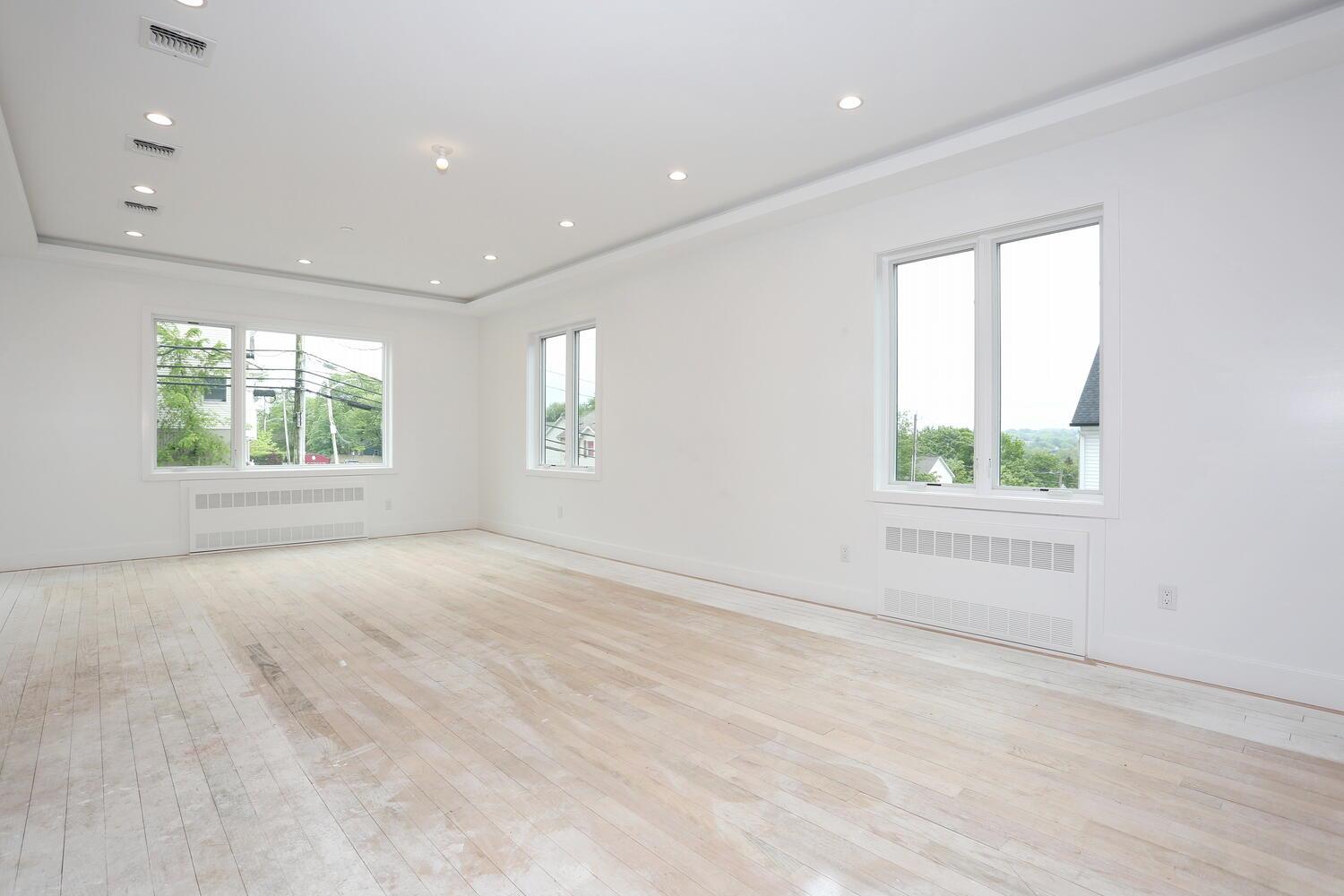 37 Ewing Avenue # 202, Spring Valley, NY 10977