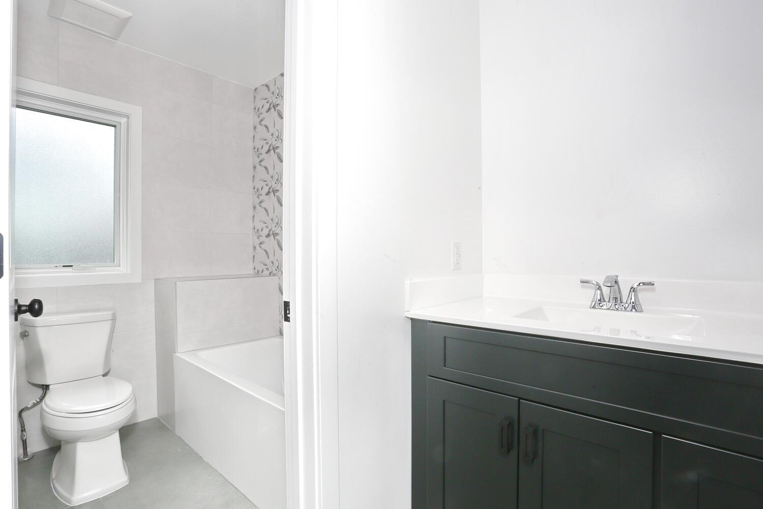 37 Ewing Avenue # 202, Spring Valley, NY 10977