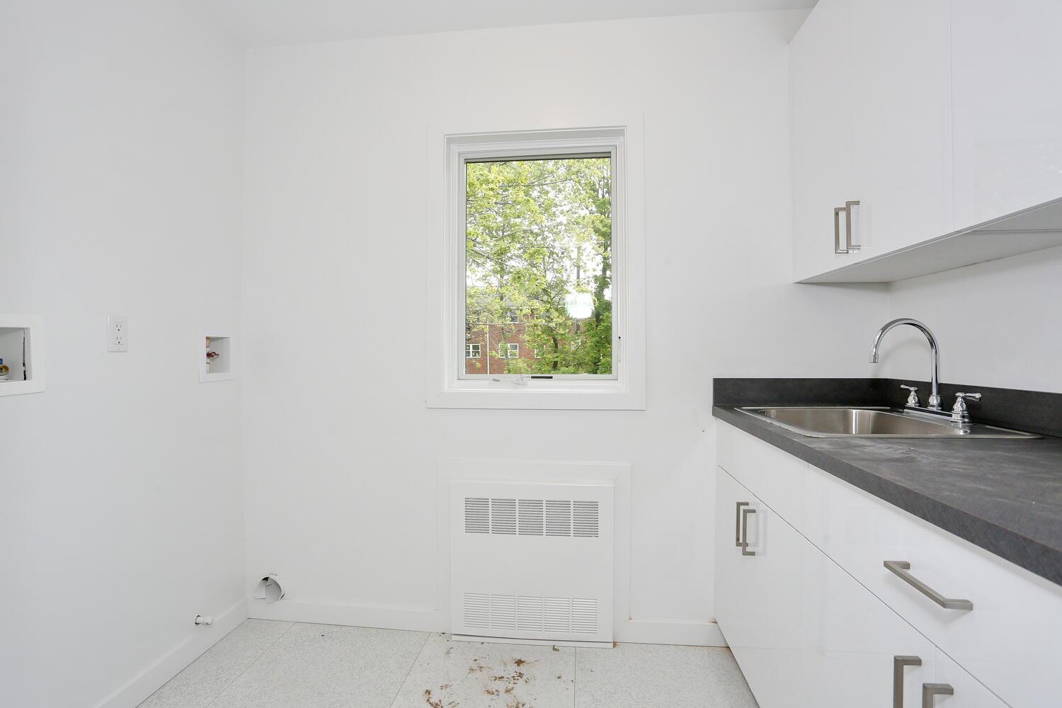 37 Ewing Avenue # 202, Spring Valley, NY 10977