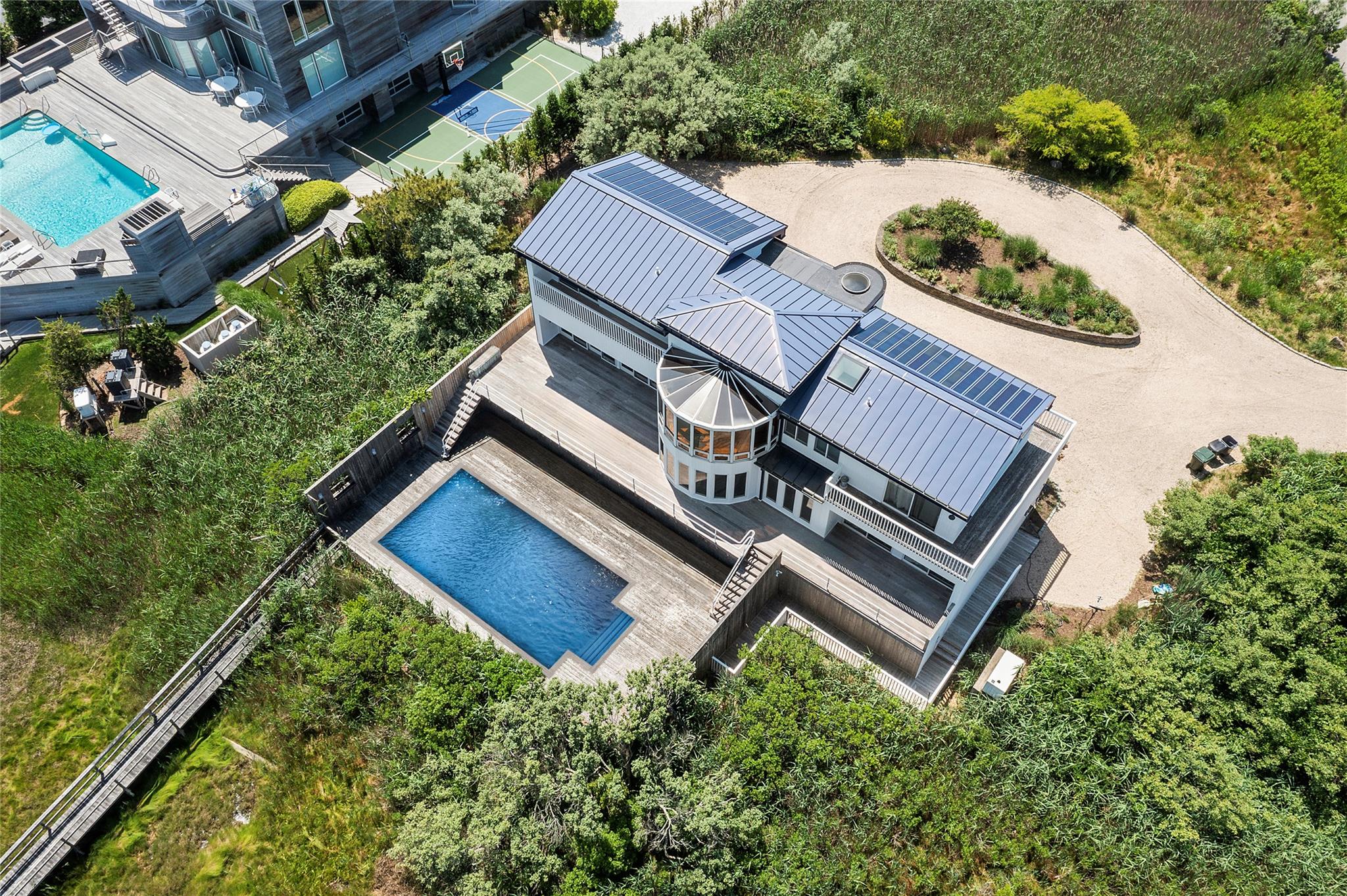 3 Waters Edge Drive, Quogue, NY 11959