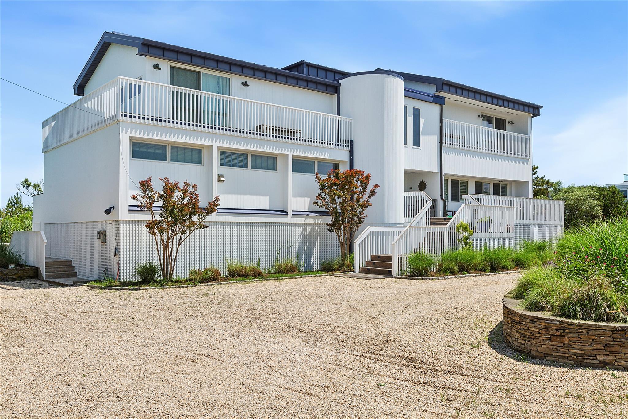 3 Waters Edge Drive, Quogue, NY 11959