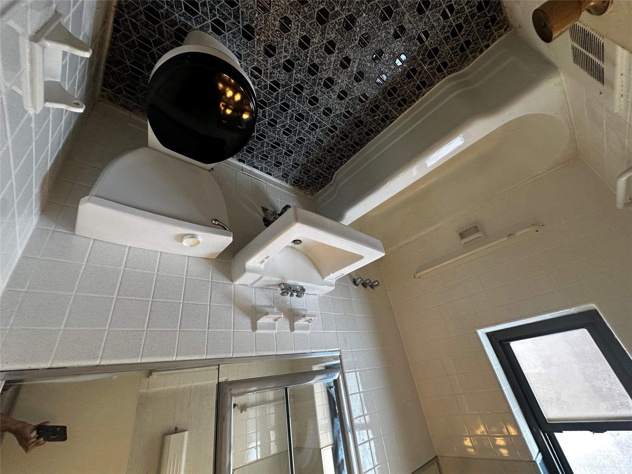 18-75 Corporal Kennedy Street # 4A, Bayside, NY 11360