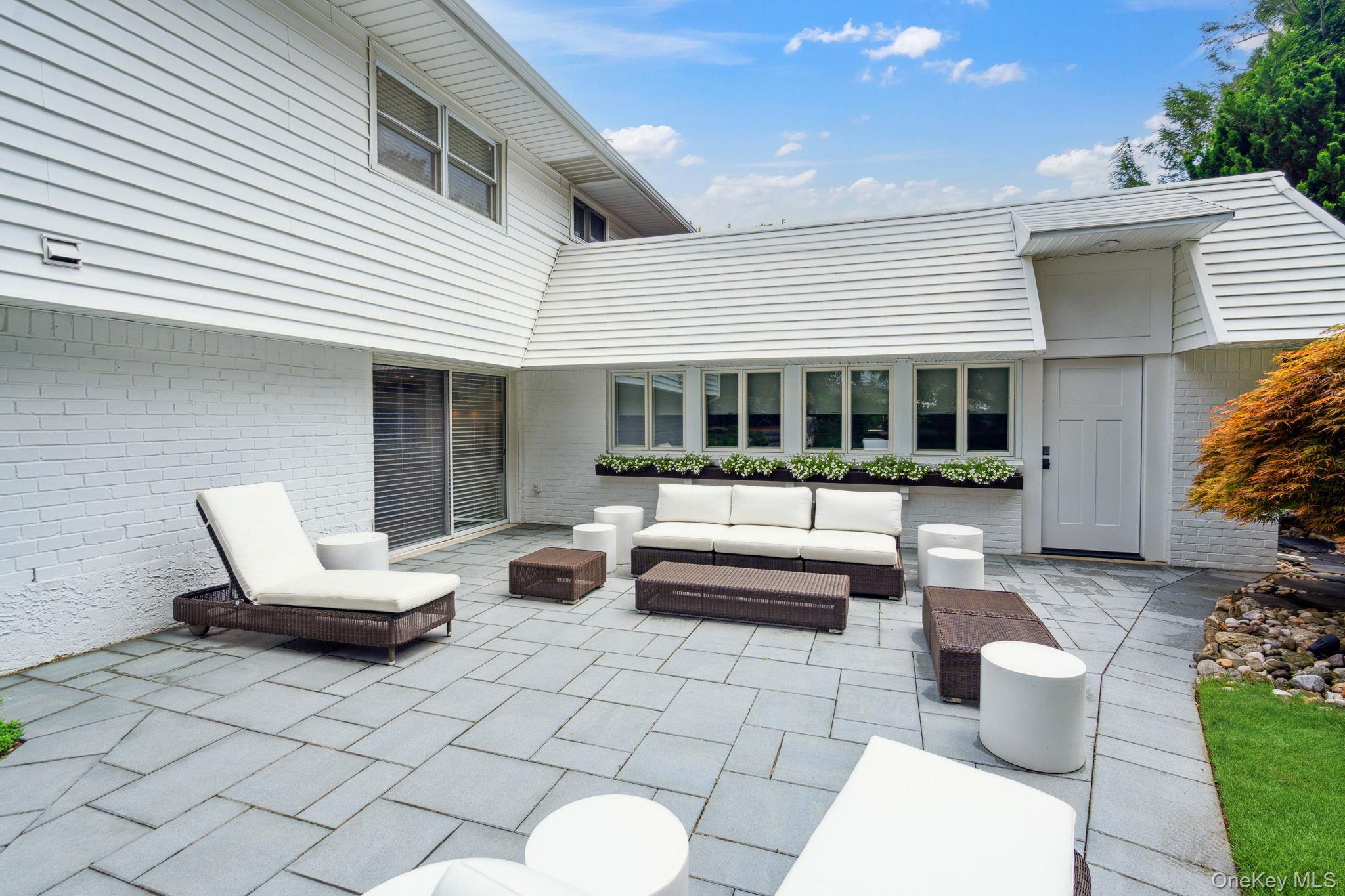 58 Birchwood Park Drive, Jericho, NY 11753