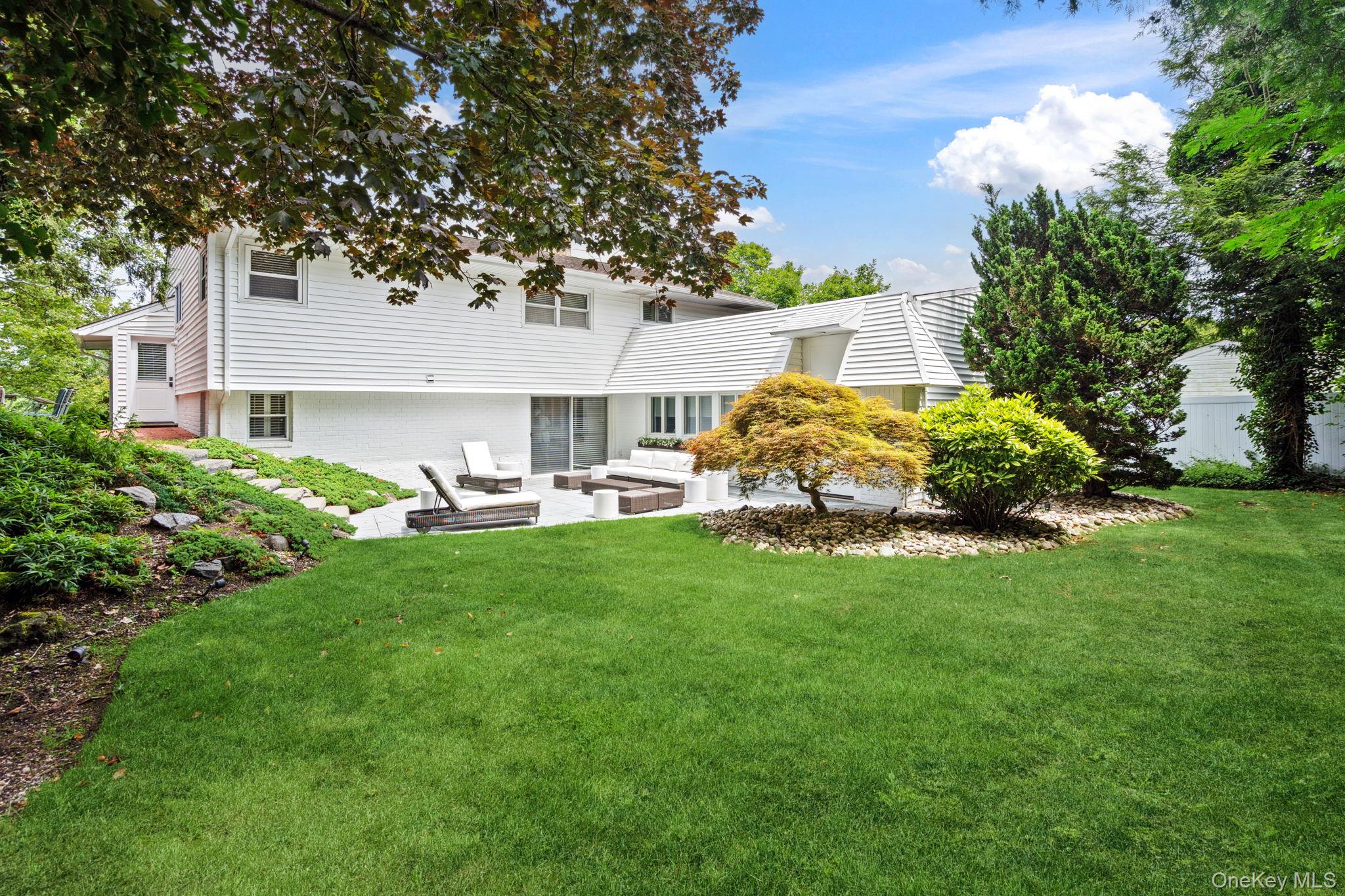 58 Birchwood Park Drive, Jericho, NY 11753