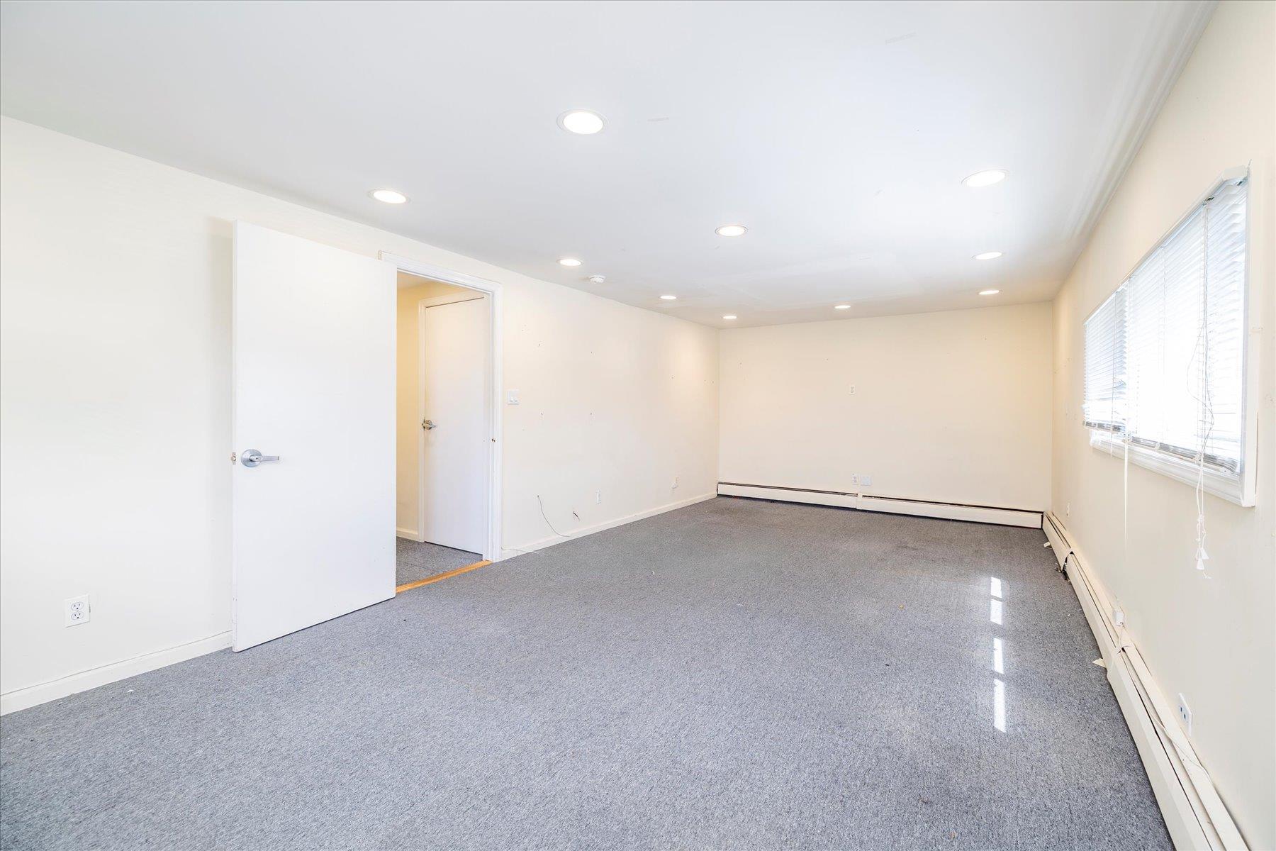 665 N Newbridge Road, Levittown, NY 11756