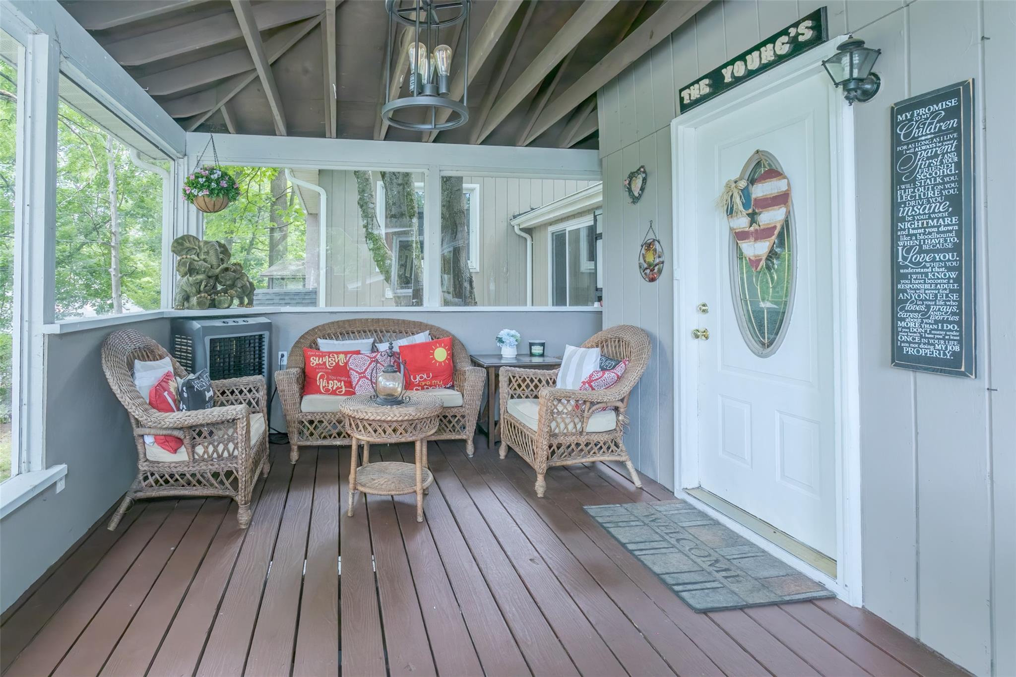 17 Northside Lane, Greenwood Lake, NY 10925