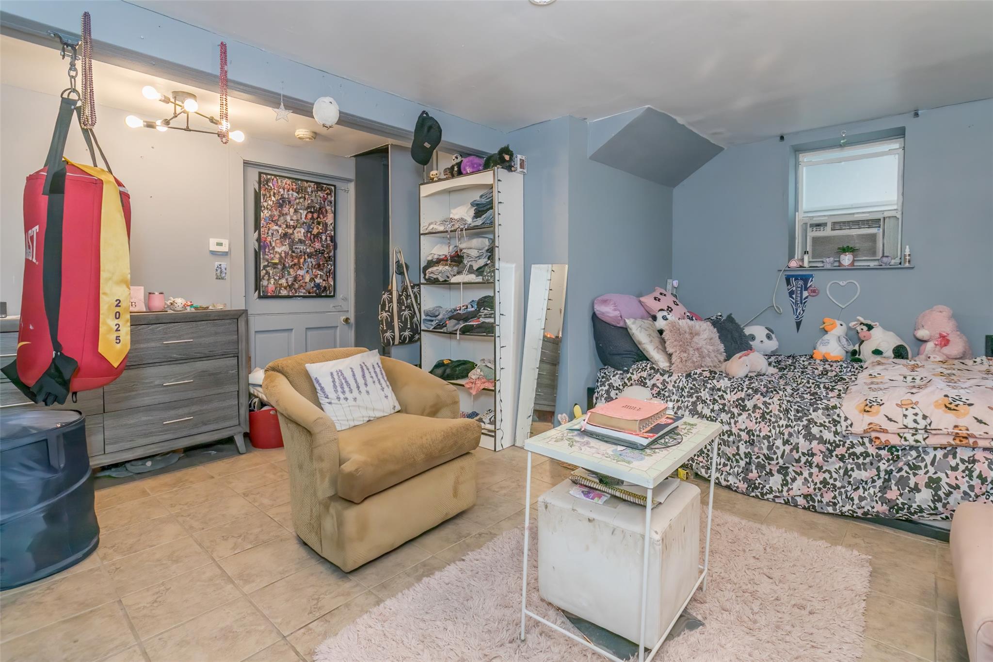 17 Northside Lane, Greenwood Lake, NY 10925