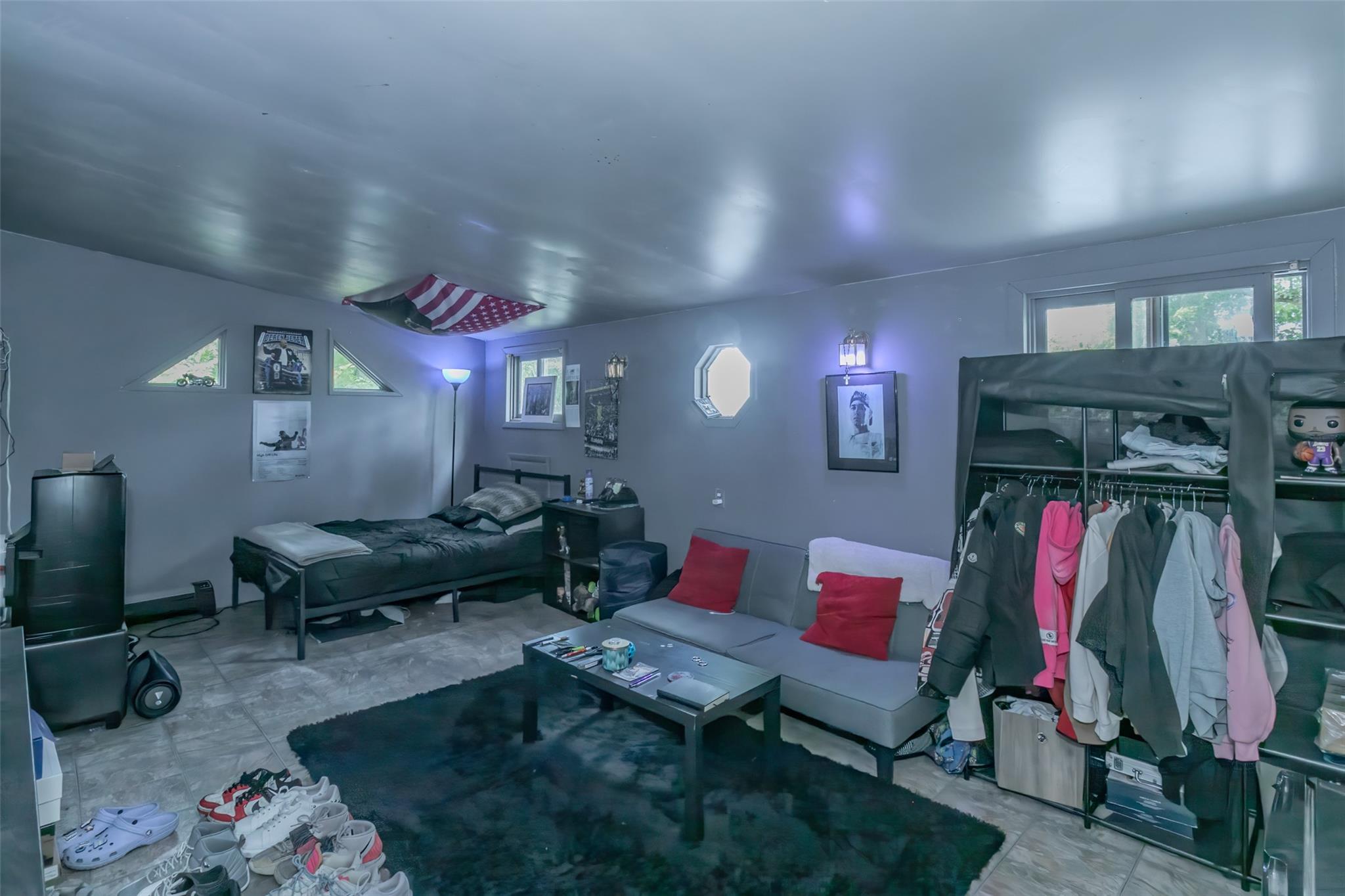 17 Northside Lane, Greenwood Lake, NY 10925