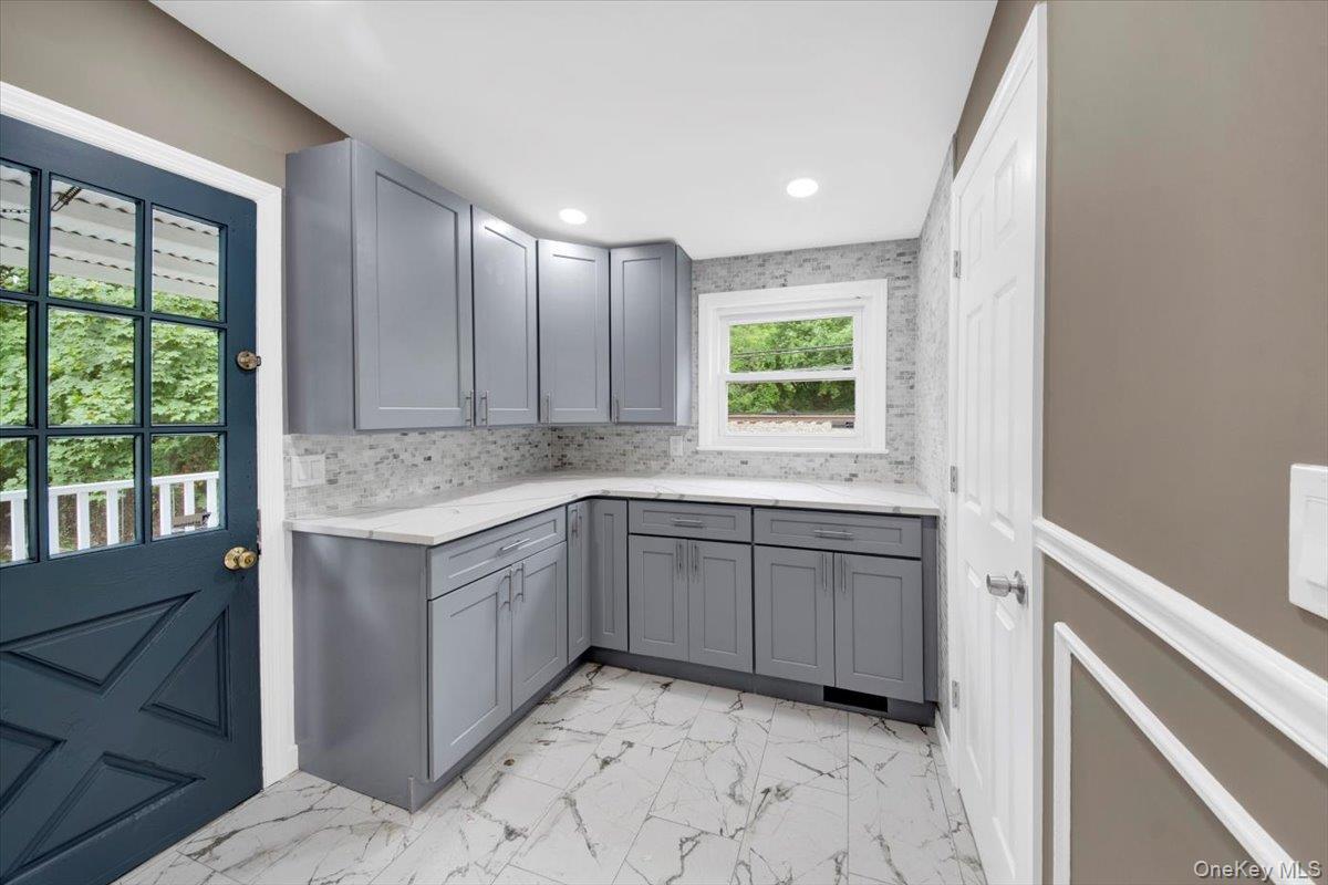 233 Brady Avenue, Hawthorne, NY 10532