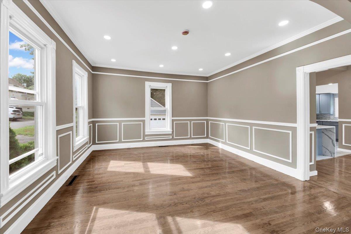 233 Brady Avenue, Hawthorne, NY 10532