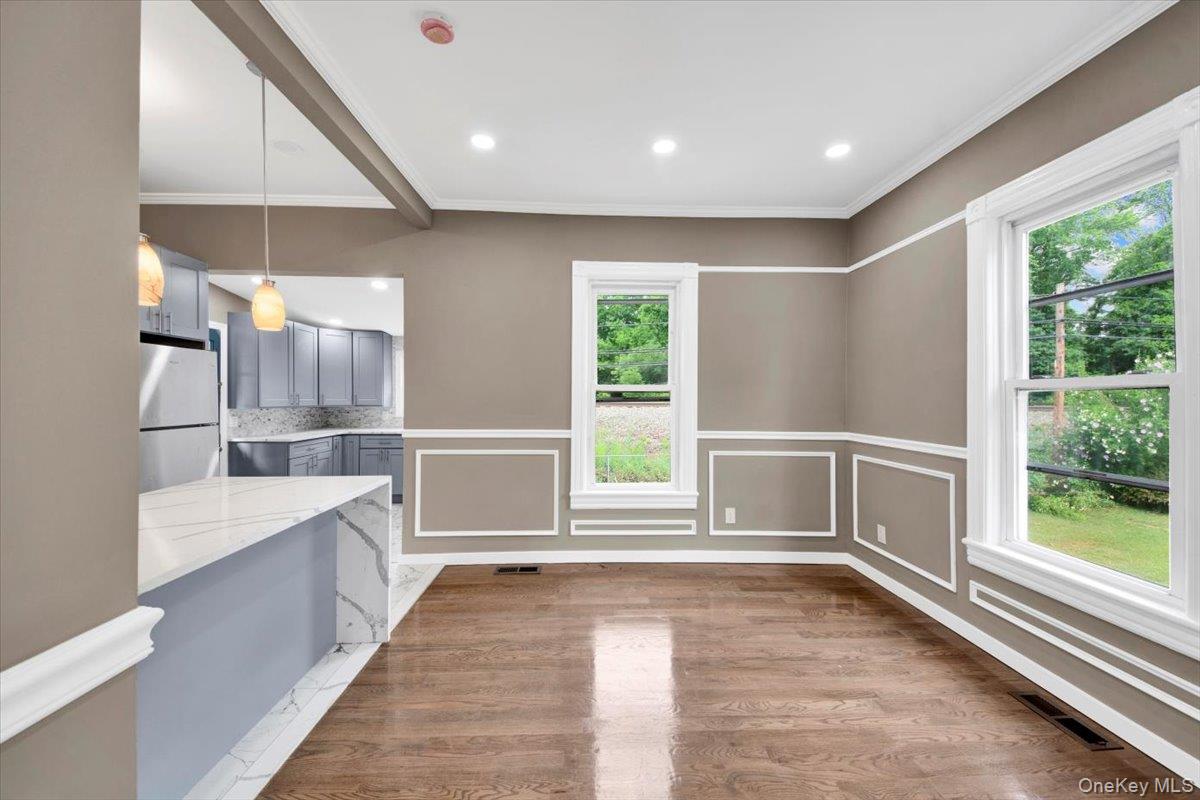 233 Brady Avenue, Hawthorne, NY 10532